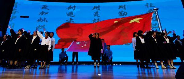 僵尸女友爱爬树